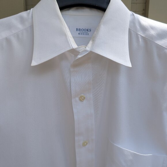 Brooks Brothers Basics Button Down Cotton Shirt - Picture 4 of 10